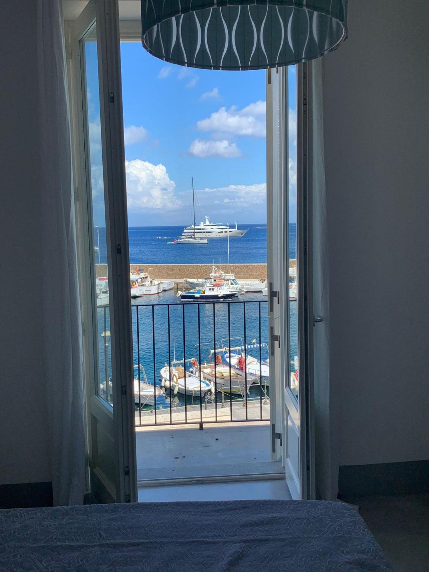 Appartamenti Marina Corta リーパリ エクステリア 写真